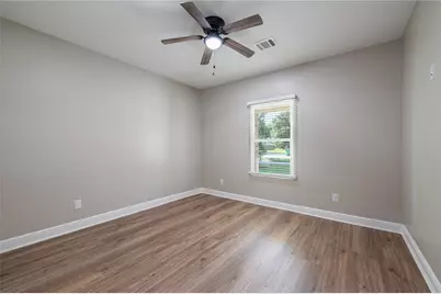 8133 Wetherby Lane, Houston, TX 77075 - Photo 15