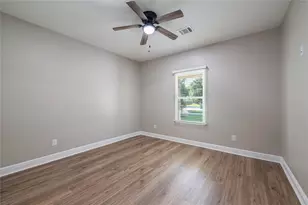 8133 Wetherby Ln, Houston, TX 77075 - Photo 15