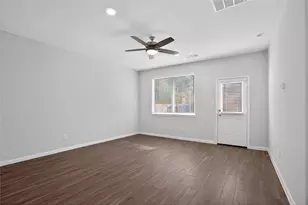 2325 Whitefish Dr, Conroe, TX 77384 - Photo 11