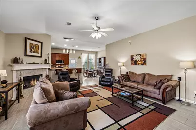 3204 Meadow Bay Lane, Dickinson, TX 77539 - Photo 3