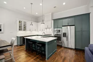 11008 Ave Malkenu Ave, Houston, TX 77043 - Photo 9