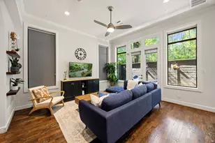 11008 Ave Malkenu Ave, Houston, TX 77043 - Photo 5