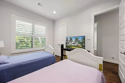 11008 Avenu Malkenu Avenue, Houston, TX 77043 - Photo 21