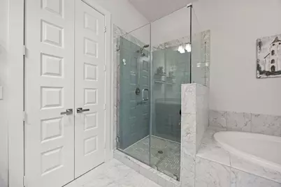 11008 Avenu Malkenu Avenue, Houston, TX 77043 - Photo 17