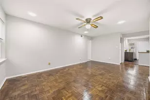 11607 Chimney Rock Rd, Houston, TX 77035 - Photo 5