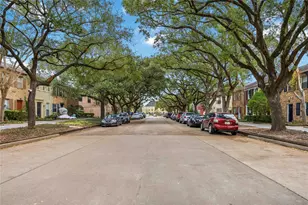11607 Chimney Rock Rd, Houston, TX 77035 - Photo 23