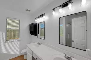 8227 Montego Bay Dr, Mont Belvieu, TX 77523 - Photo 17