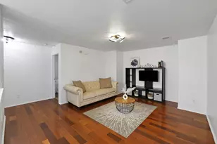 8227 Montego Bay Dr, Mont Belvieu, TX 77523 - Photo 21