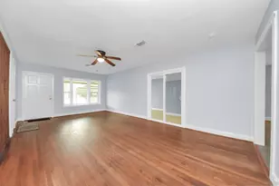 6214 Diamond Ct, Texas City, TX 77591 - Photo 7