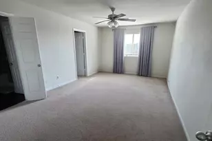 14855 Cardiff Cliff Lane, Houston, TX 77053 - Photo 11