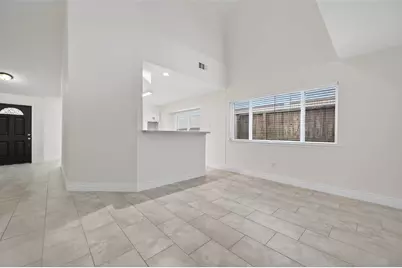 10706 Lazy Meadows Drive, Houston, TX 77064 - Photo 19