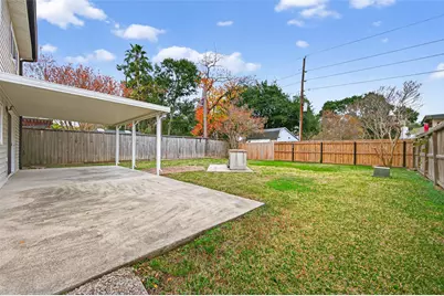 10706 Lazy Meadows Drive, Houston, TX 77064 - Photo 45