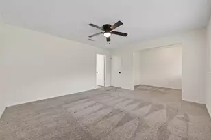 10706 Lazy Meadows Dr, Houston, TX 77064 - Photo 25