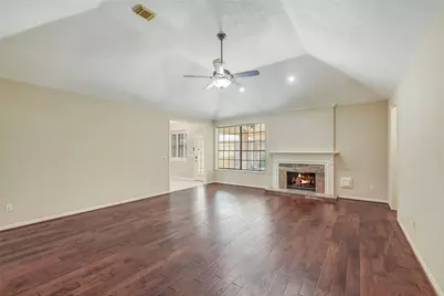 35 Cherry Blossom Place, Spring, TX 77381 - Photo 11