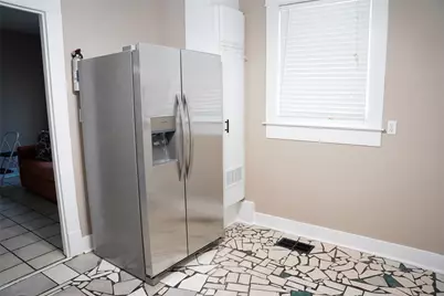 1712 19th Street #2, Galveston, TX 77550 - Photo 13