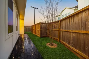 6302 Chelsea Falls Ln, Houston, TX 77008 - Photo 27