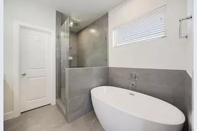 6302 Chelsea Falls Lane, Houston, TX 77008 - Photo 19