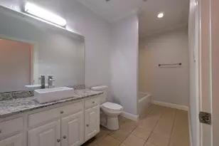 1307 Riverine Ct, Houston, TX 77055 - Photo 19