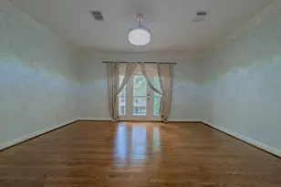 1307 Riverine Ct, Houston, TX 77055 - Photo 27