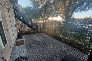 1321 Woodhead St, Houston, TX 77019 - Photo 3