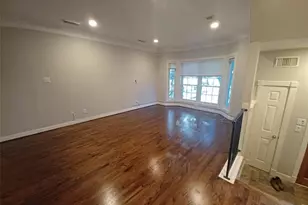 1321 Woodhead St, Houston, TX 77019 - Photo 5