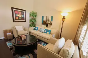 4715 Norsworthy Dr, Sugar Land, TX 77479 - Photo 11