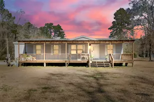 20220 Plaza Cir, Crosby, TX 77532 - Photo 1