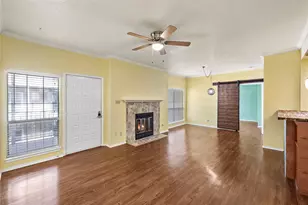 921 Marine Dr, Galveston, TX 77550 - Photo 5