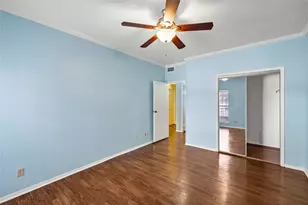 921 Marine Dr, Galveston, TX 77550 - Photo 23