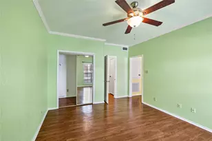 921 Marine Dr, Galveston, TX 77550 - Photo 15