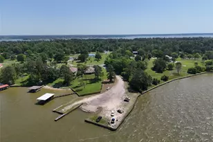 305 Oak Ridge Dr, Onalaska, TX 77360 - Photo 17