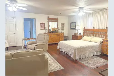 7302 Treewater Drive, Houston, TX 77072 - Photo 17