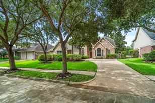 3427 Powell Way, Missouri City, TX 77459 - Photo 3