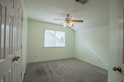 4823 Zachary Lane Lane, Sugar Land, TX 77479 - Photo 21