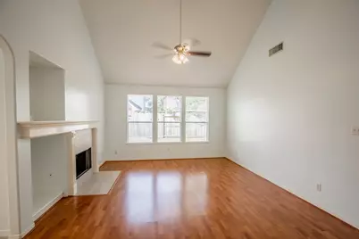 4823 Zachary Lane Lane, Sugar Land, TX 77479 - Photo 15