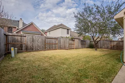 4823 Zachary Lane Lane, Sugar Land, TX 77479 - Photo 33