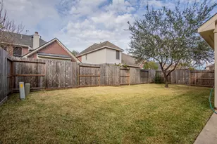 4823 Zachary Ln Ln, Sugar Land, TX 77479 - Photo 33