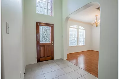 4823 Zachary Lane Lane, Sugar Land, TX 77479 - Photo 5