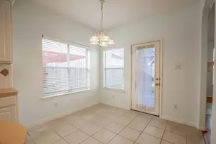 4823 Zachary Ln Ln, Sugar Land, TX 77479 - Photo 7