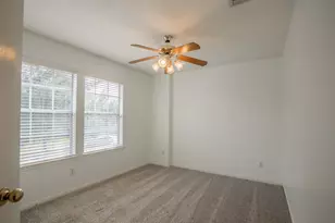 4823 Zachary Ln Ln, Sugar Land, TX 77479 - Photo 19