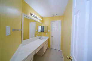 4823 Zachary Ln Ln, Sugar Land, TX 77479 - Photo 21