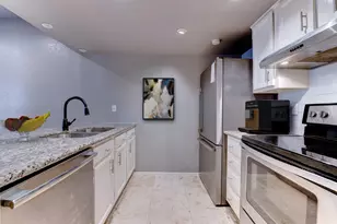 1920 Augusta Dr, Houston, TX 77057 - Photo 3