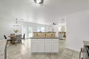 17602 S Summit Canyon Dr, Houston, TX 77095 - Photo 17