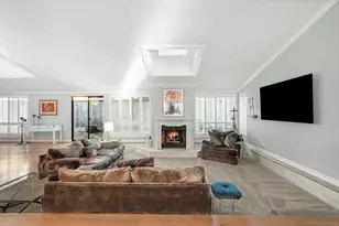 758 W 42nd St, Houston, TX 77018 - Photo 13