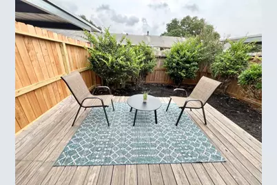 3918 Laura Leigh Drive, Friendswood, TX 77546 - Photo 31