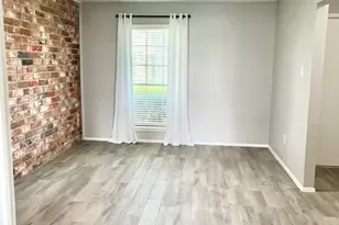 3918 Laura Leigh Dr, Friendswood, TX 77546 - Photo 5