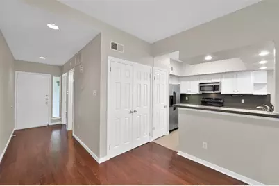 132 April Point Drive S, Conroe, TX 77356 - Photo 7