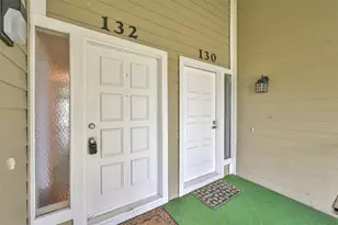 132 April Point Dr S, Conroe, TX 77356 - Photo 5