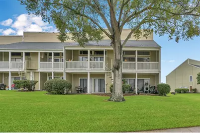 132 April Point Drive S, Conroe, TX 77356 - Photo 39