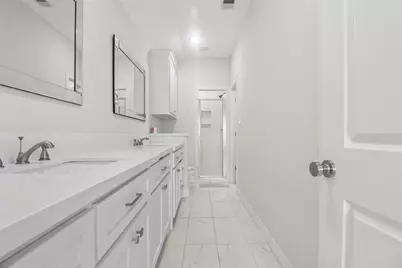 1208 E Henderson Road, Angleton, TX 77515 - Photo 13